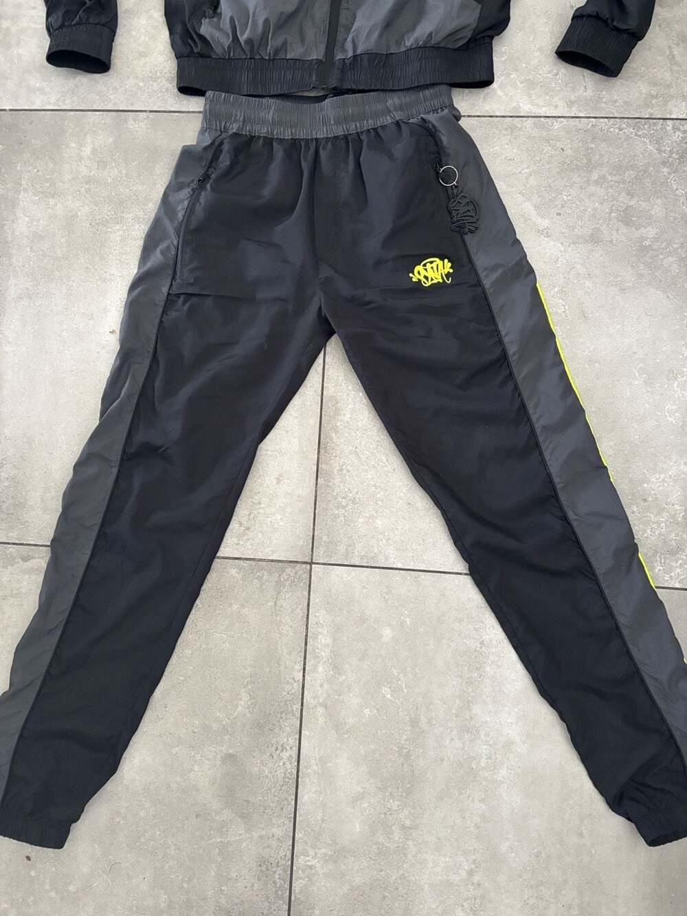 Syna World Black and Grey Tracksuit Set Size S